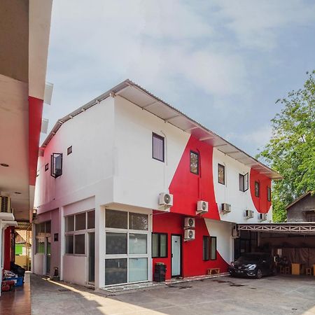 Super Oyo 866 Idola Residence Cakarta Dış mekan fotoğraf