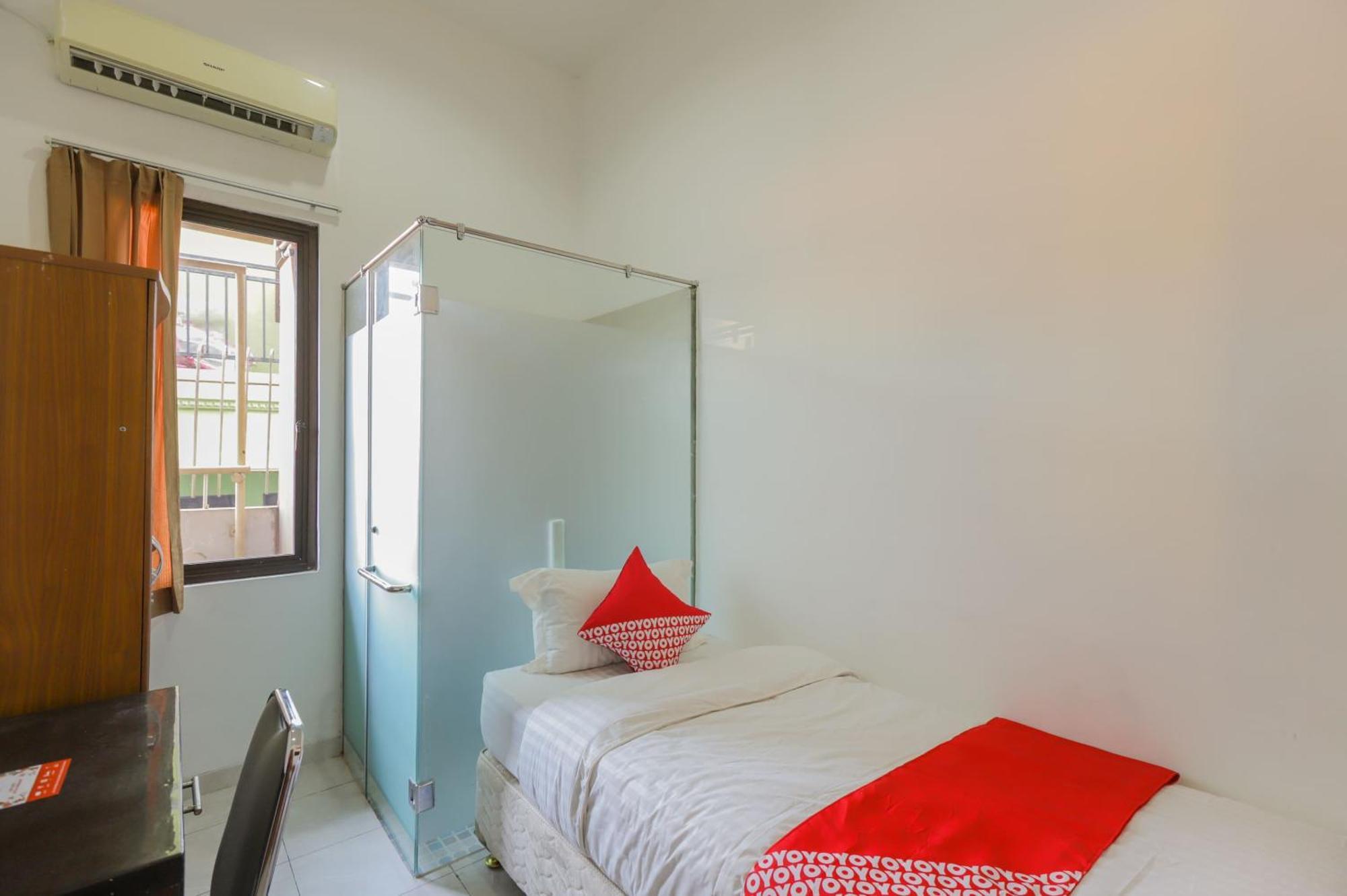 Super Oyo 866 Idola Residence Cakarta Dış mekan fotoğraf